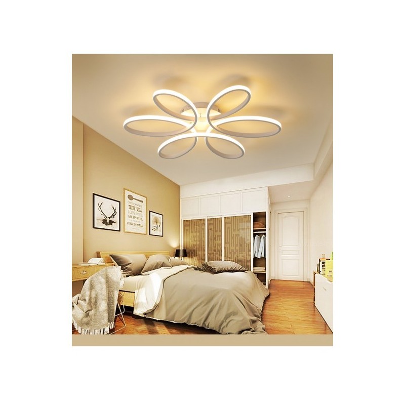 Lampa sufitowa do salonu