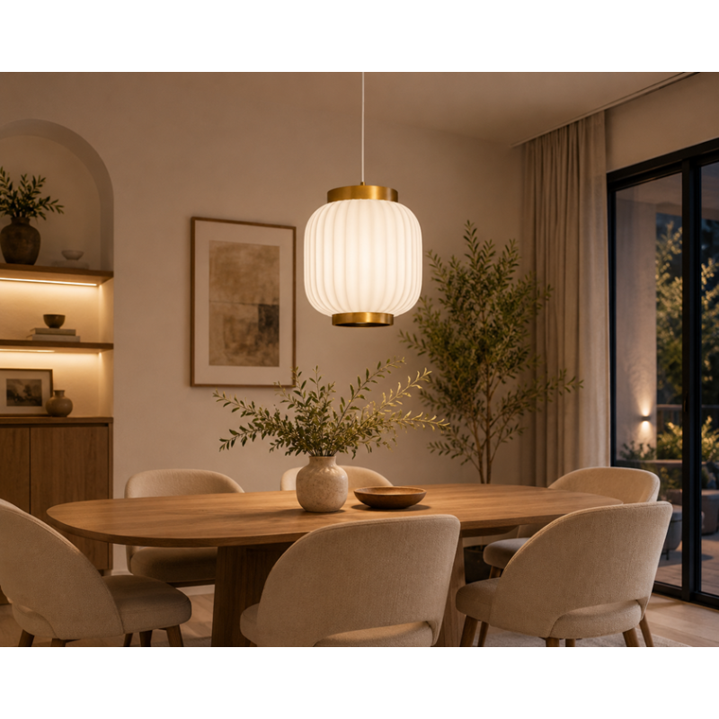 lampa wisząca porcelanowa biała złota