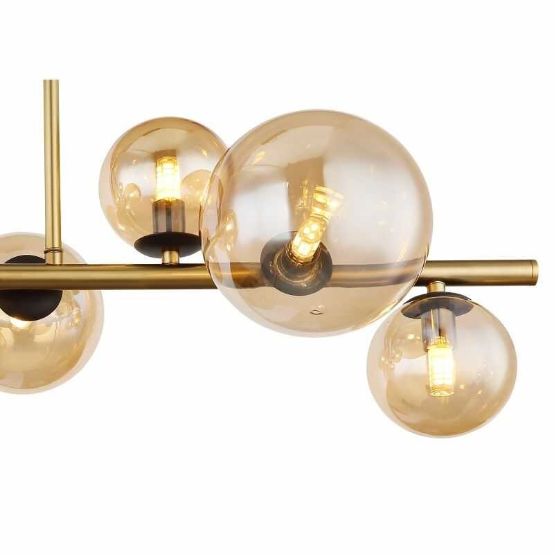 Złota lampa sufitowa na żarówki