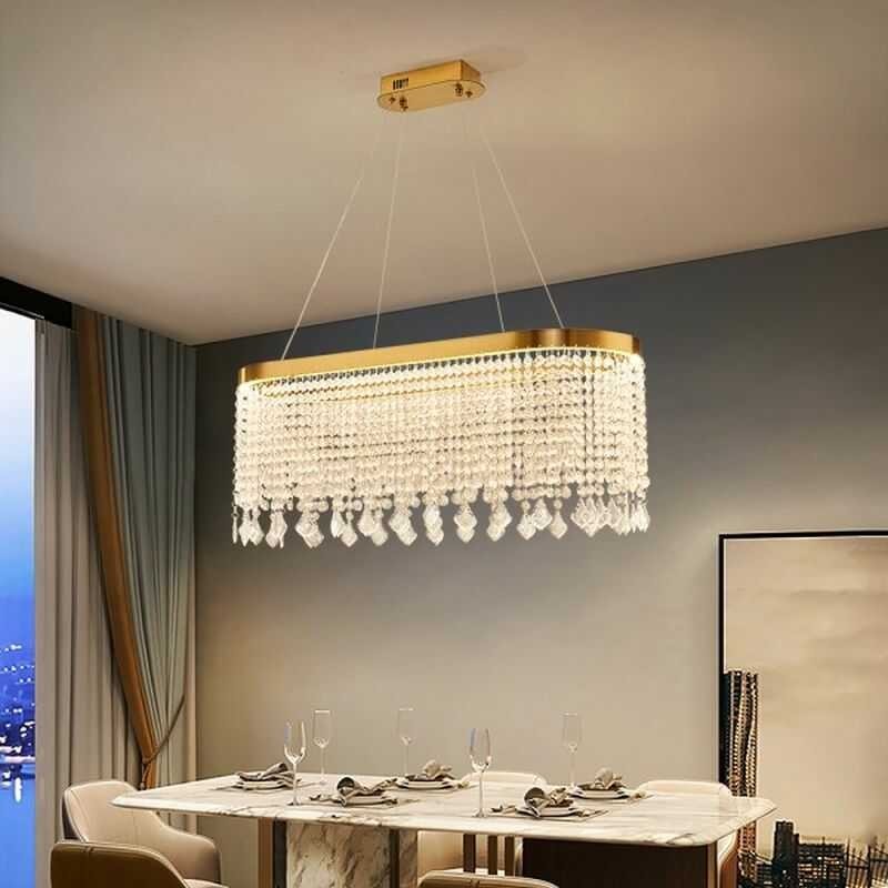 Żyrandol luksusowy złoty z kryształami Żyrandol luksusowy złoty z kryształami