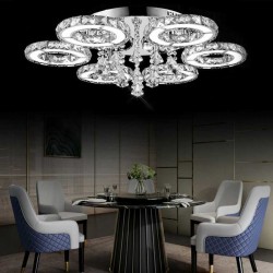 Lampa kryształowa do salonu