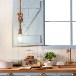 lampa naturalna wisząca na grubej linie boho