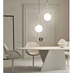 Świecące kule Lampy Wiszącej na stołem koloru złotego Kula Mleczna Toscana