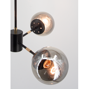 lampa sufitowa ze szklanymi kloszami