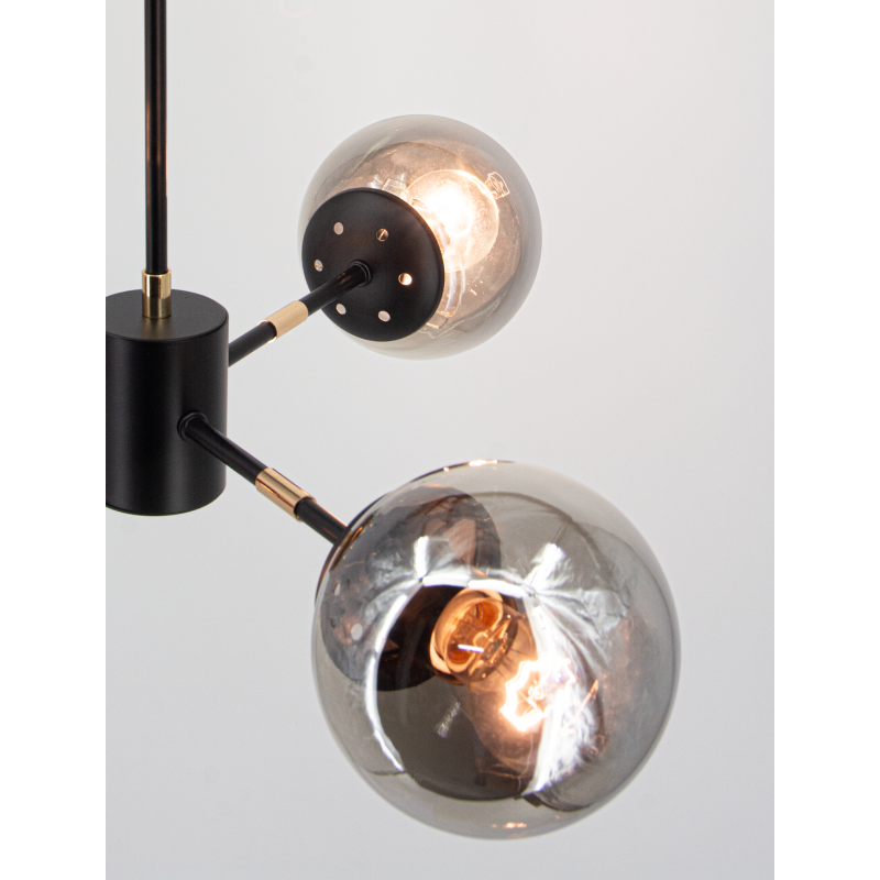 lampa sufitowa ze szklanymi kloszami