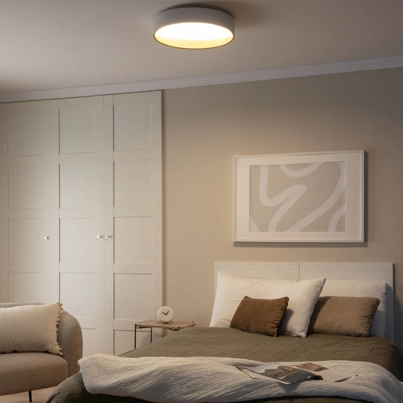 świecący Plafon sufitowy LED Okrągły Biało Złoty w salonie