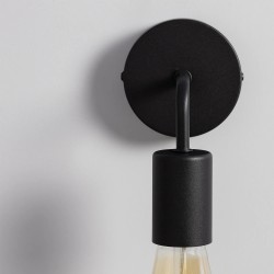 Kinkiet naścienny czarny w stylu retro do salonu %shop-name%