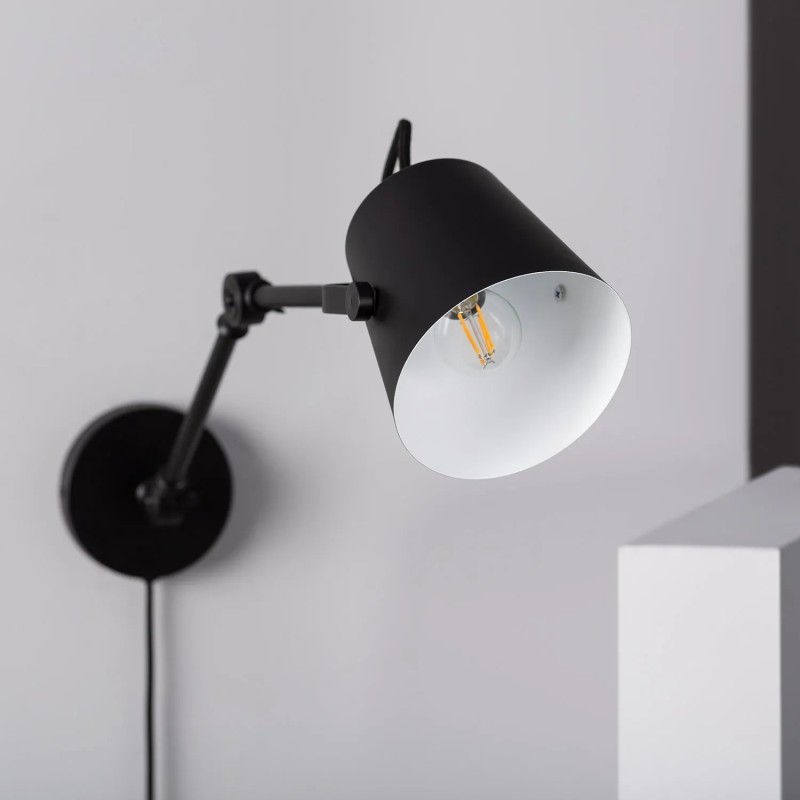 klosz kinkietu czarnego nastawnego w stylu loftowym