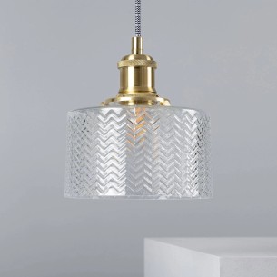 Elegancka lampa wisząca w złotej oprawie do salonu