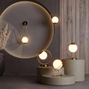 Luksusowy złoty kinkiet do salonu