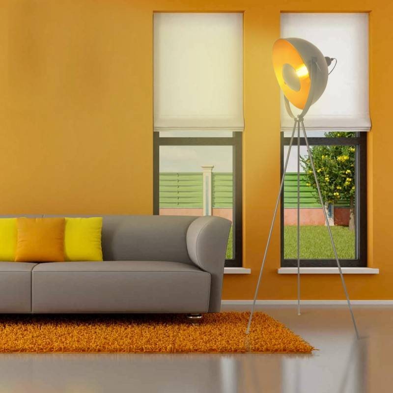 lampa nowoczesna stojąca do salonu złota