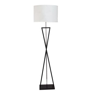 wysoka lampa stojąca podłogowa z abażurem