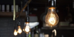 Jak dobrać moc oświetlenia do wielkości pomieszczenia?